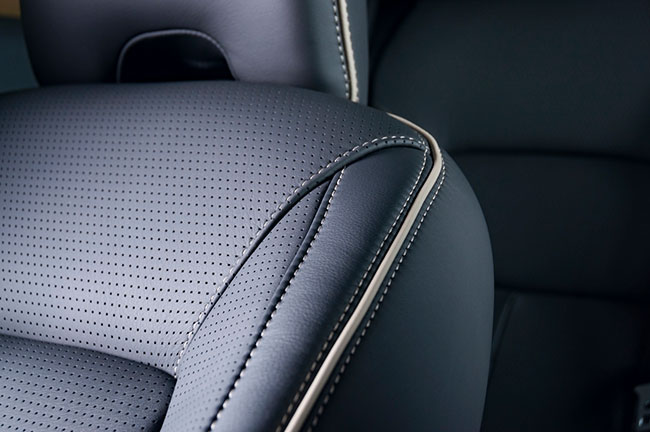 Leather vs Cloth Seats - Pros & Cons
